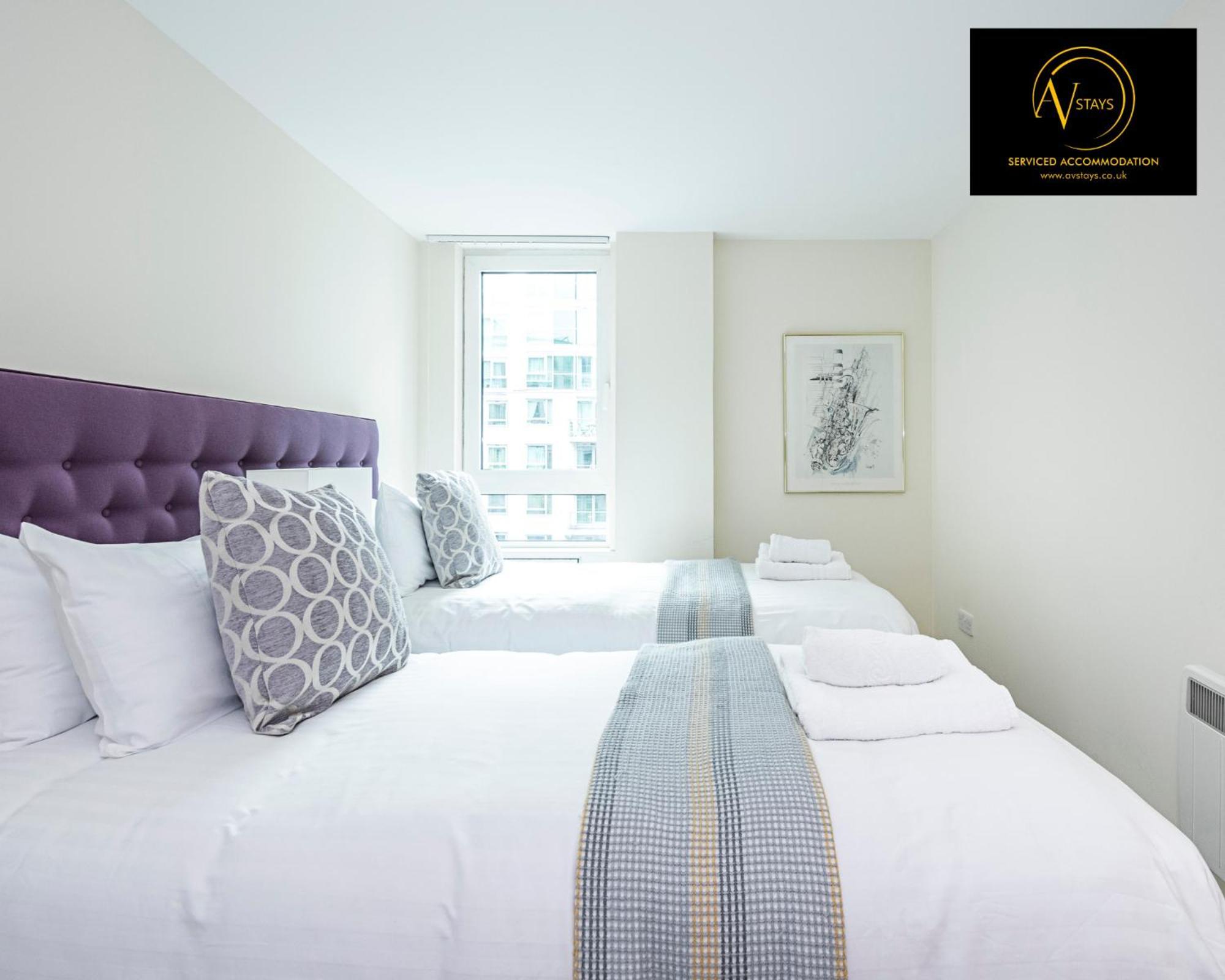 2 Bedroom Apartment Лондон Екстериор снимка