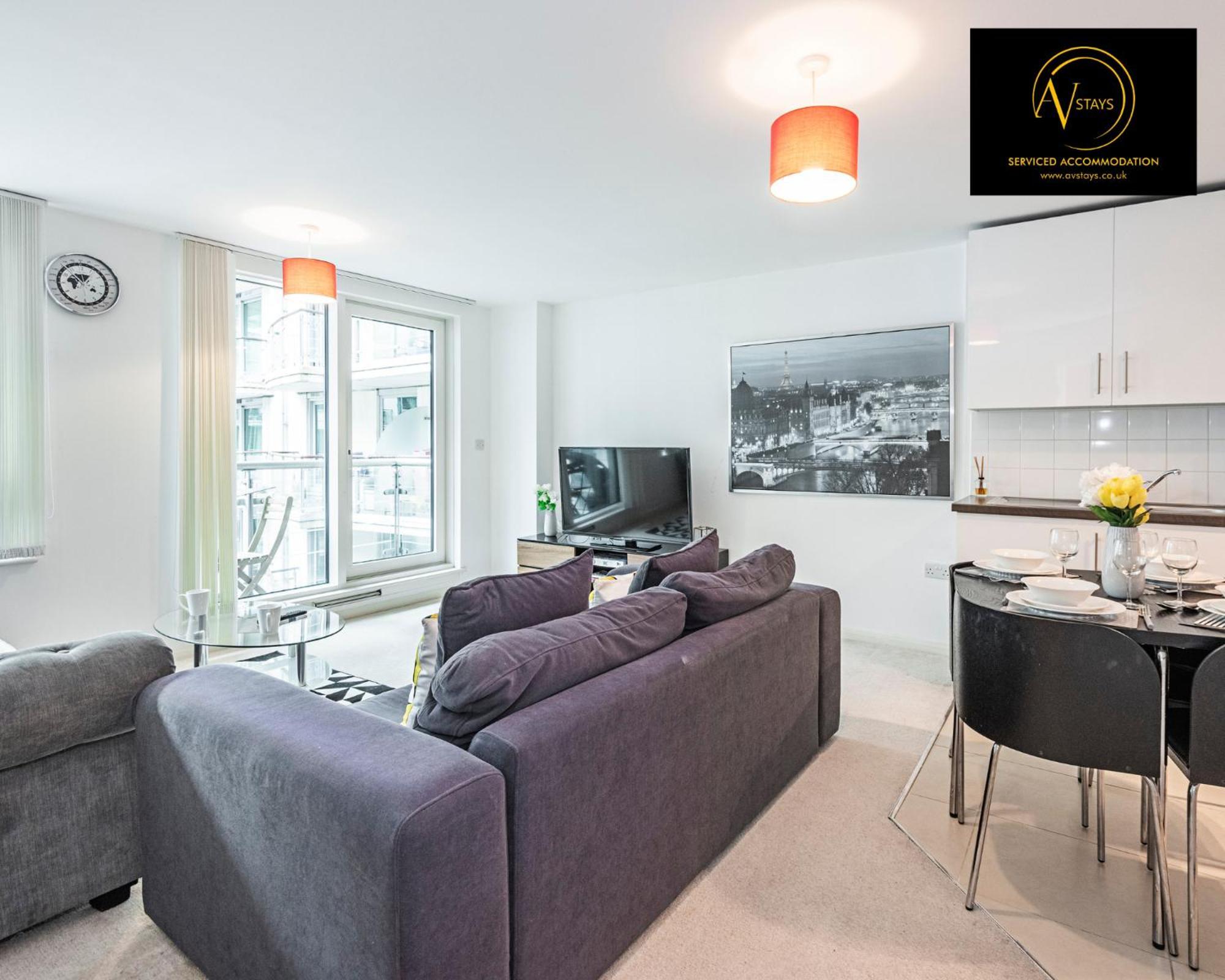 2 Bedroom Apartment Лондон Екстериор снимка