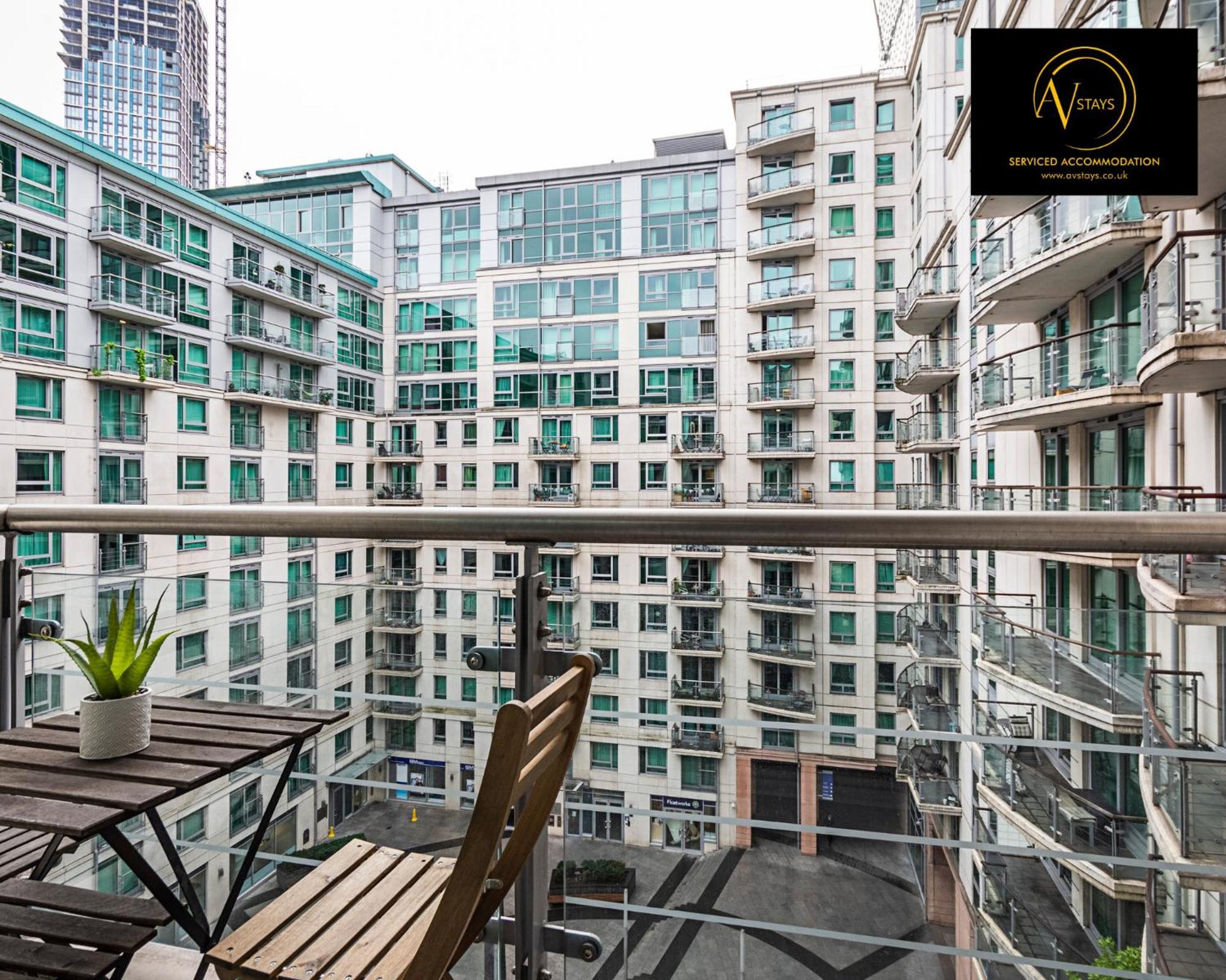 2 Bedroom Apartment Лондон Екстериор снимка